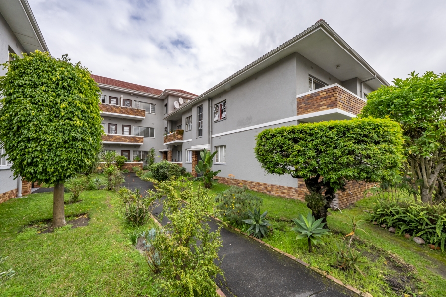 2 Bedroom Property for Sale in Kenilworth Western Cape